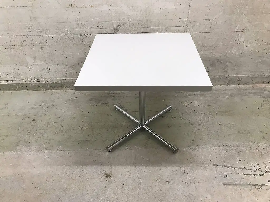 Tisch quadratisch 80x80cm