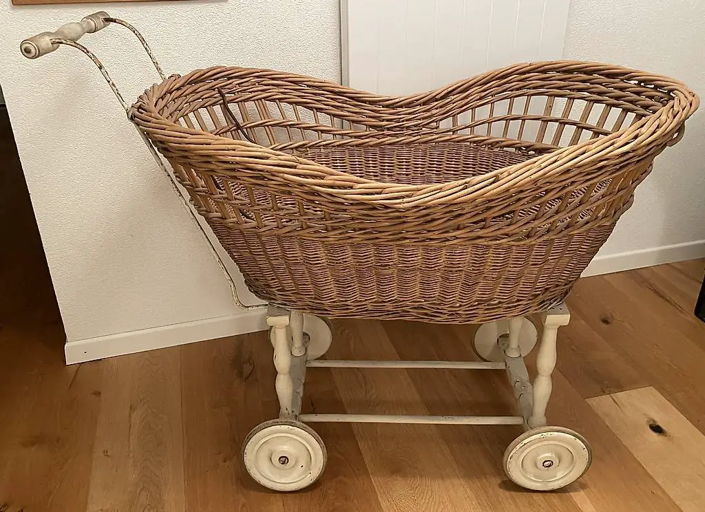 Stubenwagen Korb
