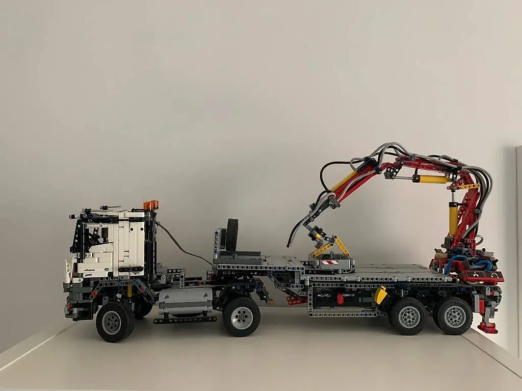 Lego Technic 42043 Mercedes Benz Arocs - Variante 2