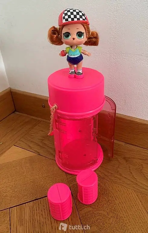 LOL Surprise Überraschung Puppe mit Zubehör (Mütze )