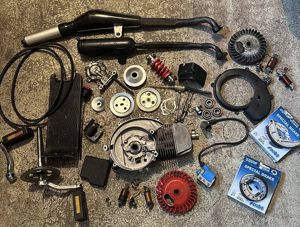 Piaggio Teile alles zusammen 100fr