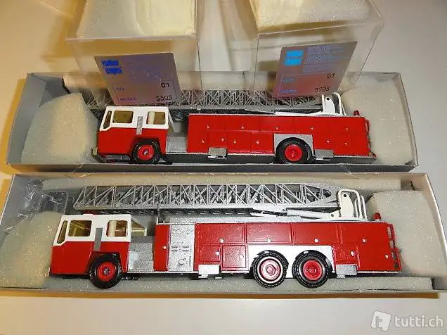 Conrad 5503 und 5505 Feuerwehr Modell LKW