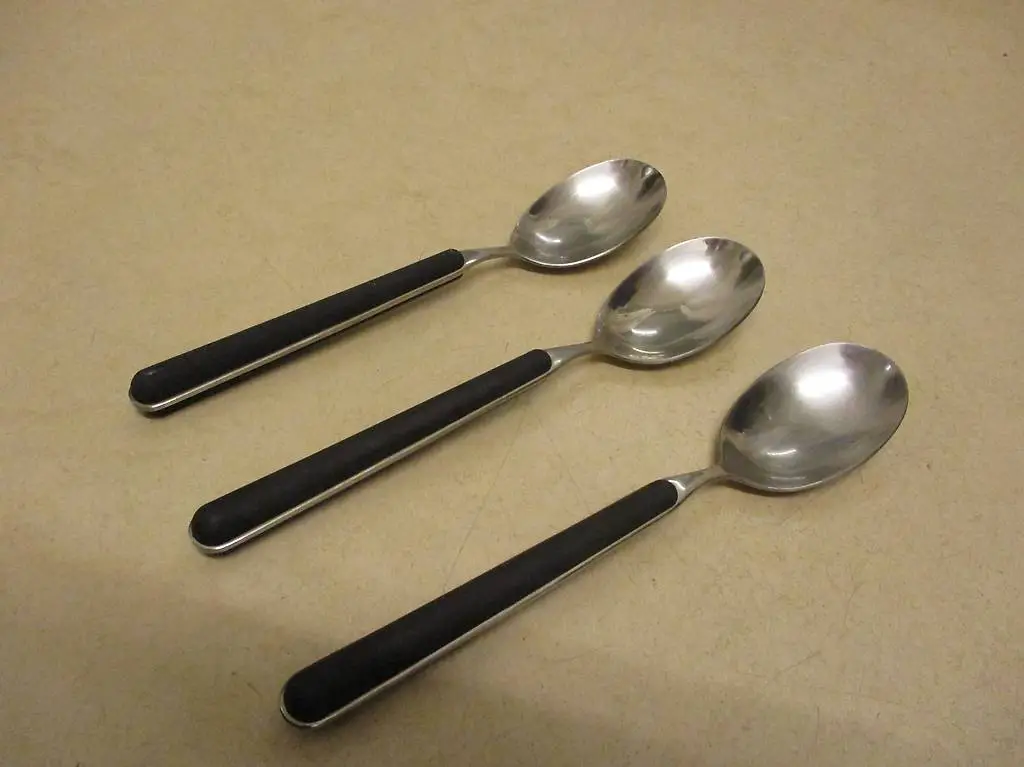 3x Ess-Löffel / Esslöffel MEPRA 18/10 Italy - NEU