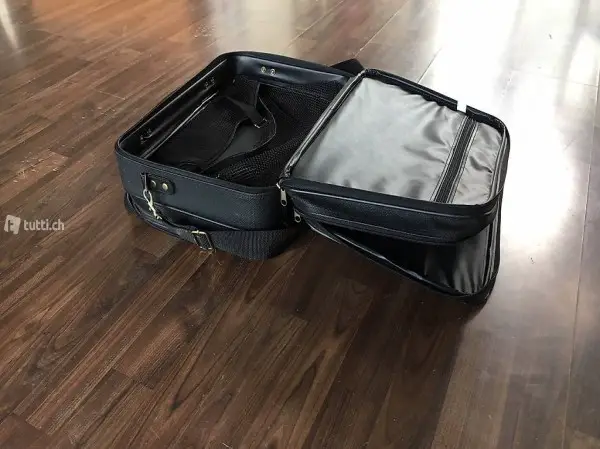  Aktenkoffer / Aktentasche