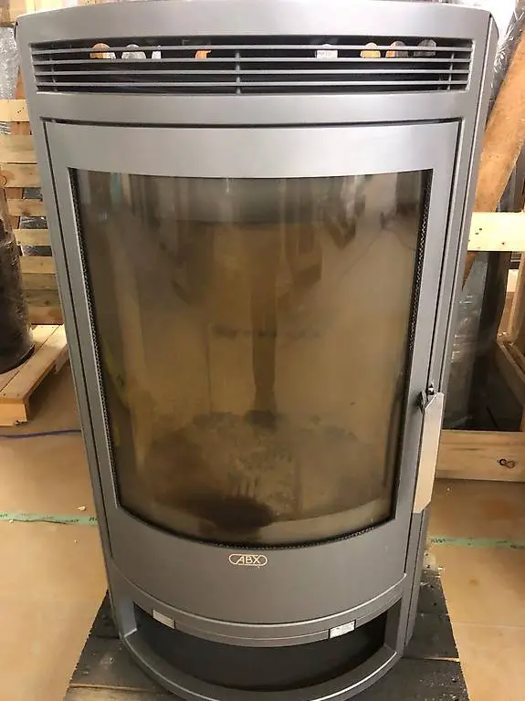 Ofen zu verkaufen, wenig benutzt135fr