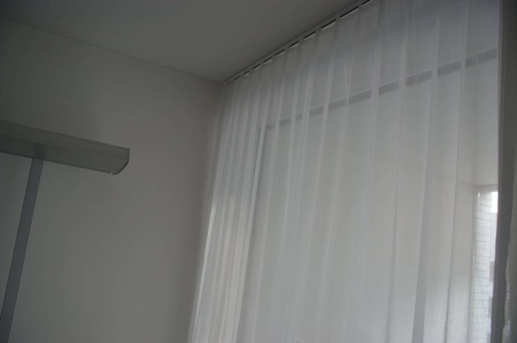 2 Stück schöne Weisse Manor Wohnzimmer Vorhänge