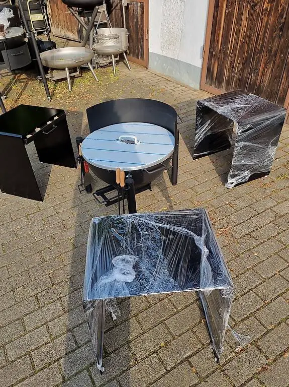 Feuerschale mit Höcker