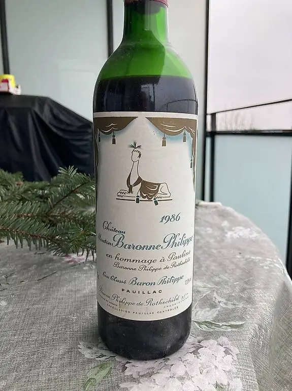 Château Mouton "Baronne Philippe" de Rotschild 1986