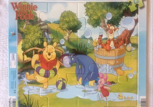 Puzzle, 12-teilig, Winnie The Pooh - Wasserspass (NEU)