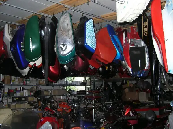 Motorradtanks versch marken