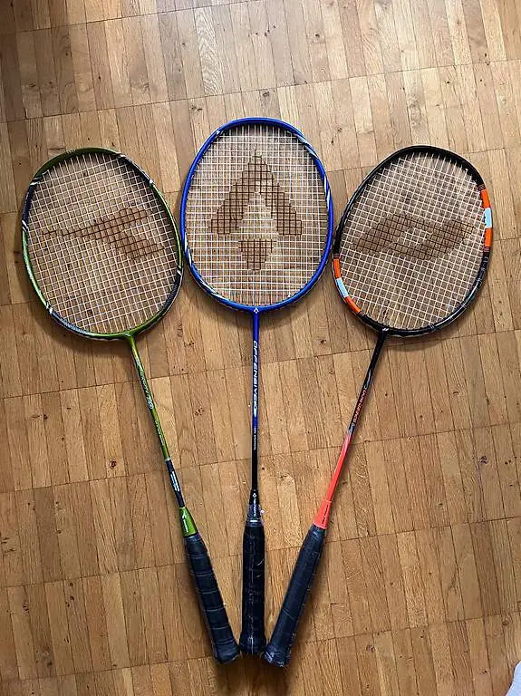 Badminton-Schläger neu