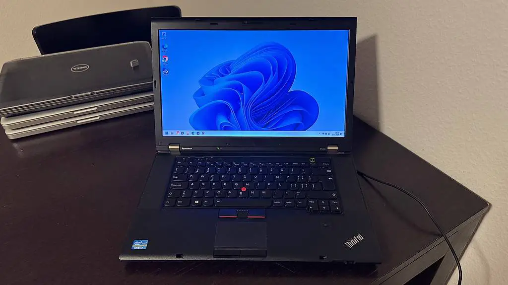 Lenovo ThinkPad T530 Laptop PC Computer