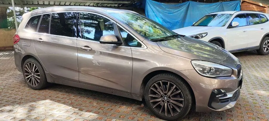BMW 2er Reihe F46 Gran Tourer 220i SDKG