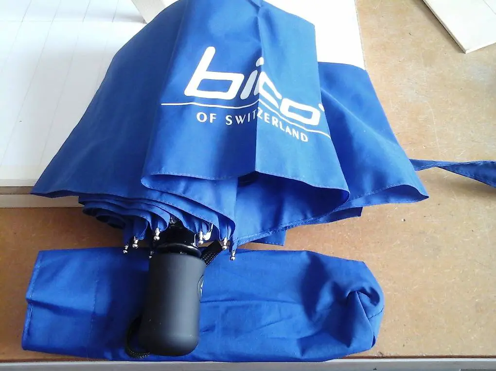 3 Taschenschirme mit Logo neu, 1Mini Leichtschirm 16cmo. Lo