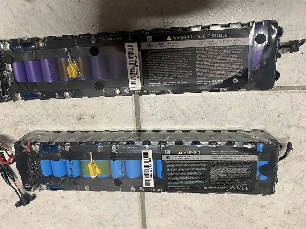 Elektro Scooter Akkus 4 Stück