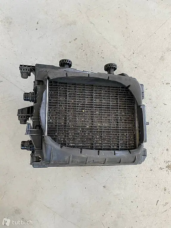 Mercedes E63/ E63S AMG seitlicher Wasserkühler W213