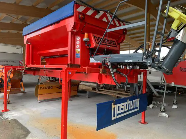 BOSCHUNG, Kommunaldienst