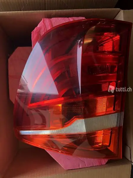 2 ORIGINAL BMW X3 (F25) LED RÜCKLEUCHTEN. GEBRAUCHT