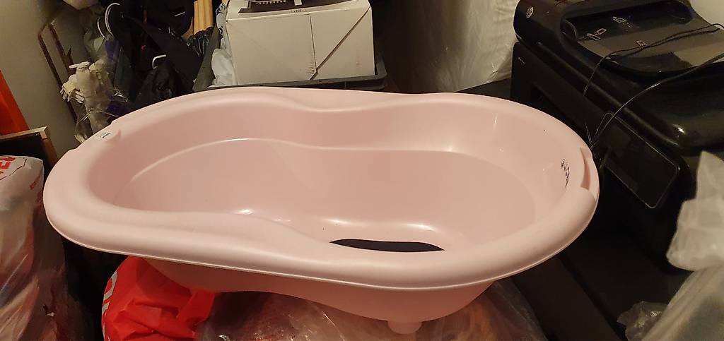 Babywanne mit Gestell