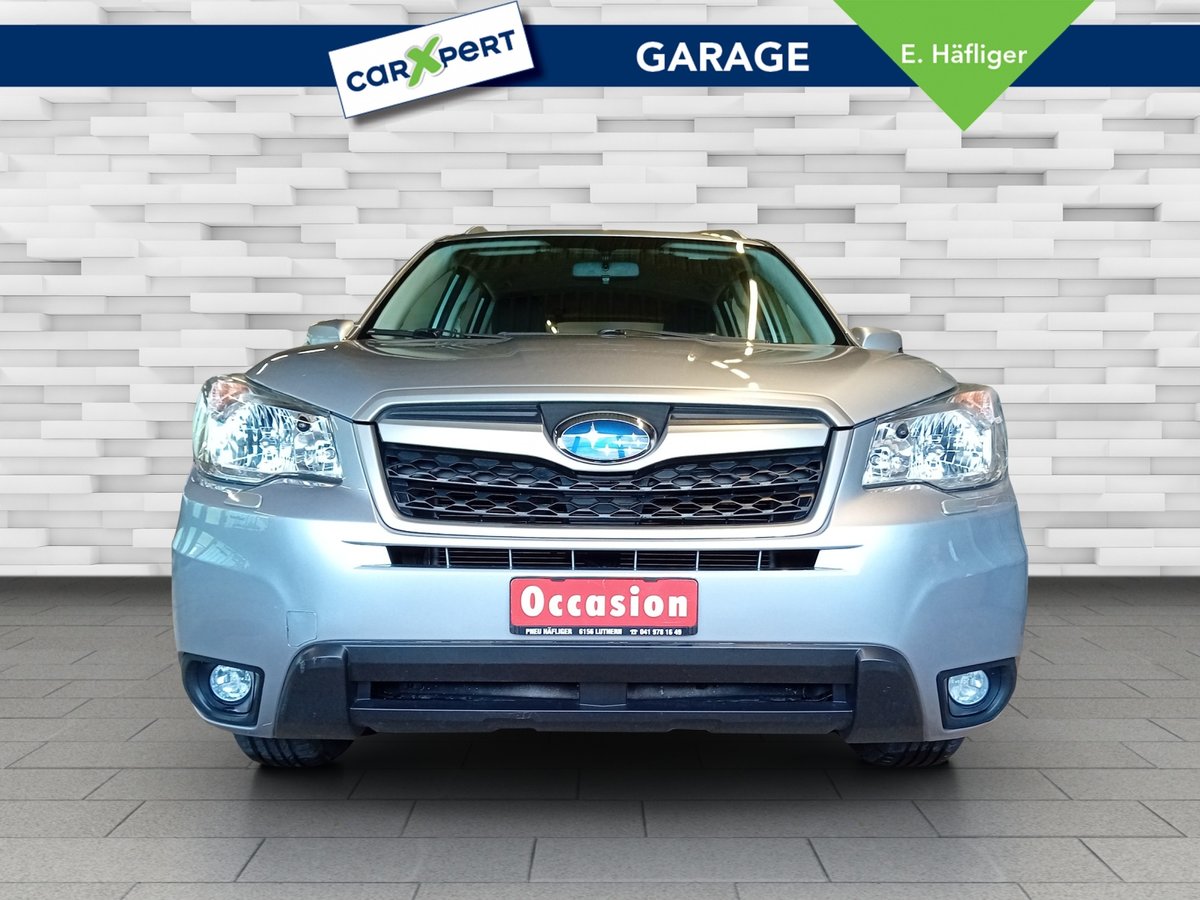SUBARU Forester 2.0i Swiss