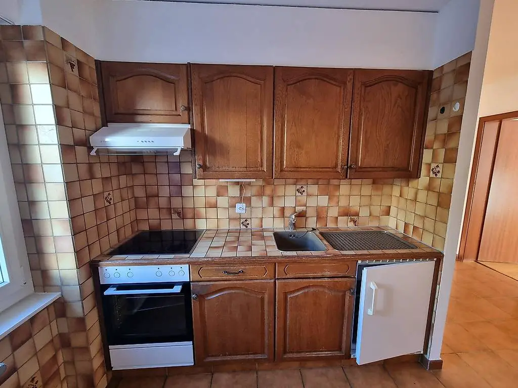 Cuisine avec électroménager à démonter et emporter