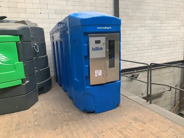 Treibstoffbehälter AdBlue 4000 MID, Bau - Zubehör / Diverses