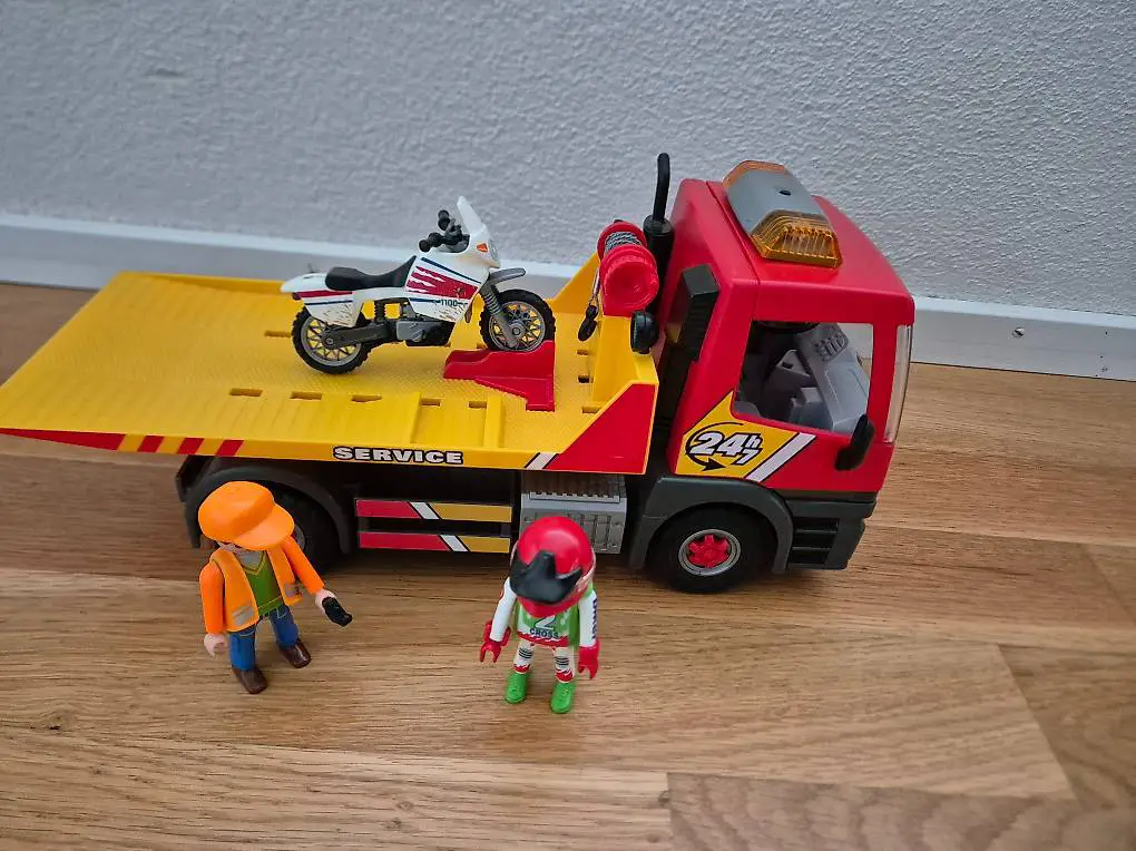 Playmobil Abschleppwagen