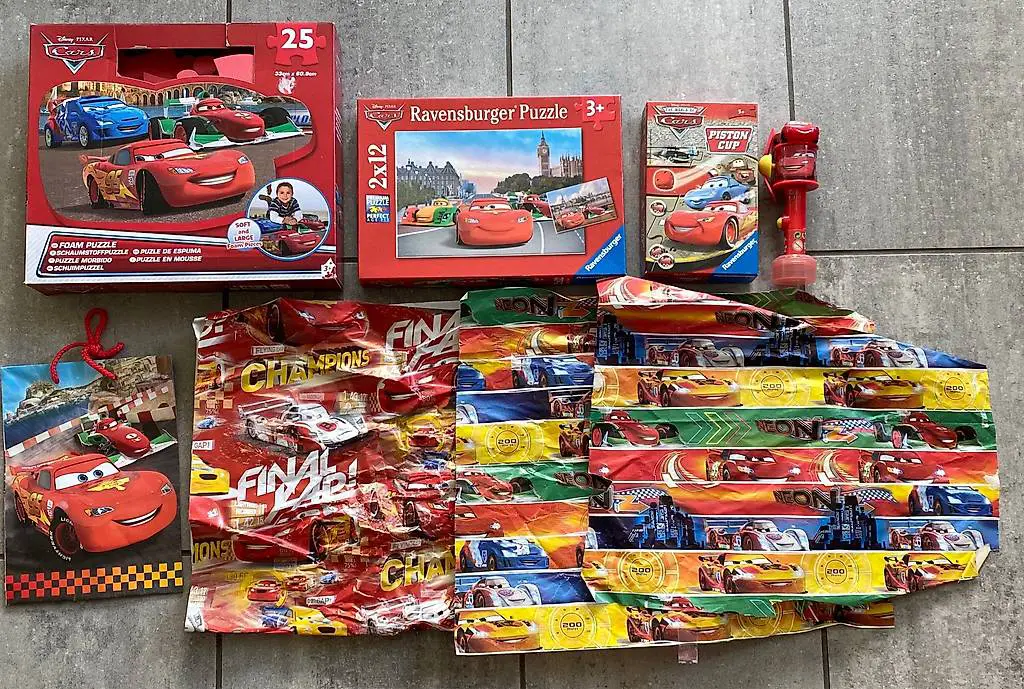 Set CARS Puzzleteppich Puzzle Spiel Ventilator Verpackung