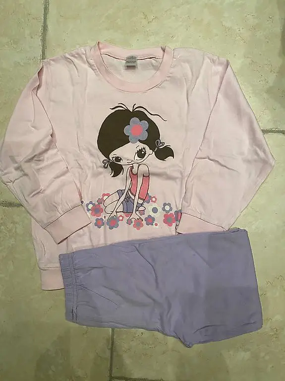 Divers Pyjamas 110-116 cm