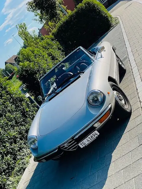 alfa romeo spider 2.0 veloce