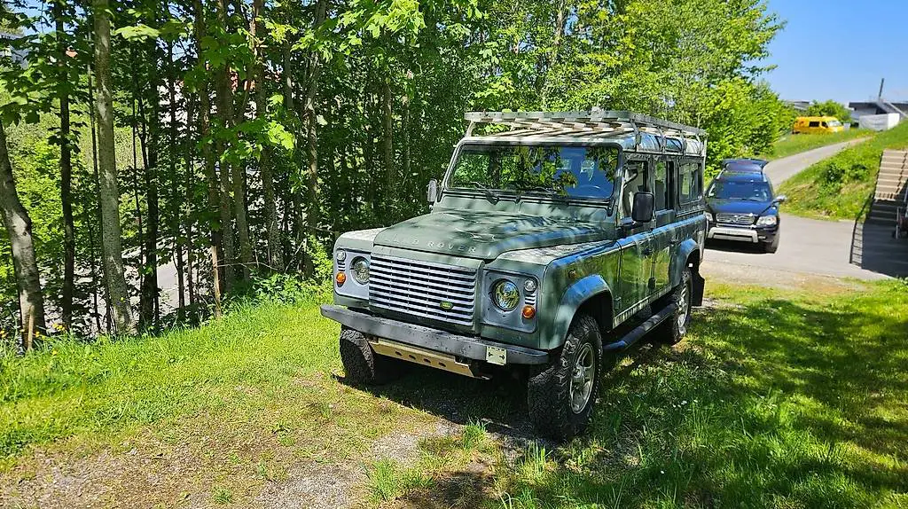 Land Rover Defender 110 2.4 Tdi SW