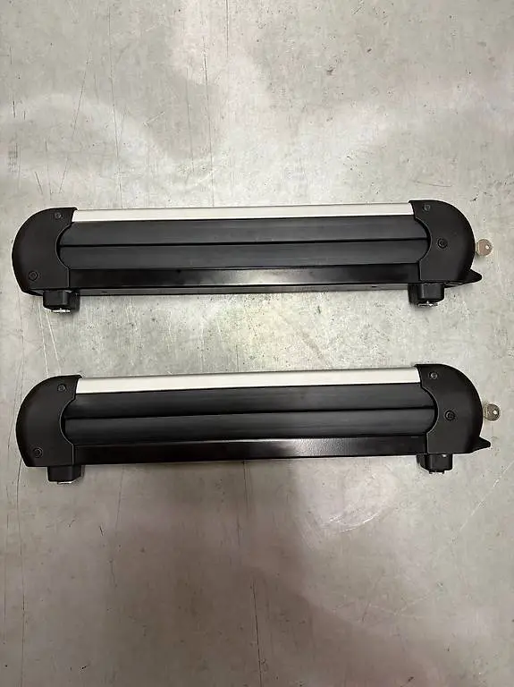 Porta Sci & Snowboard Toyota universale PZ403-00630-00