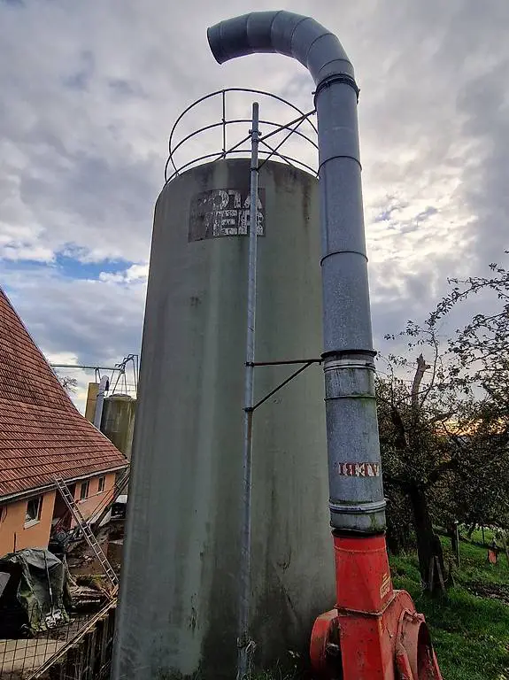 Silo ROTA VER 55m3 mit Bodenluke Gratis gegen Transportkoste