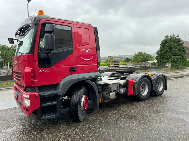 IVECO, 440 S45 TZ Stralis, Sattelkupplung