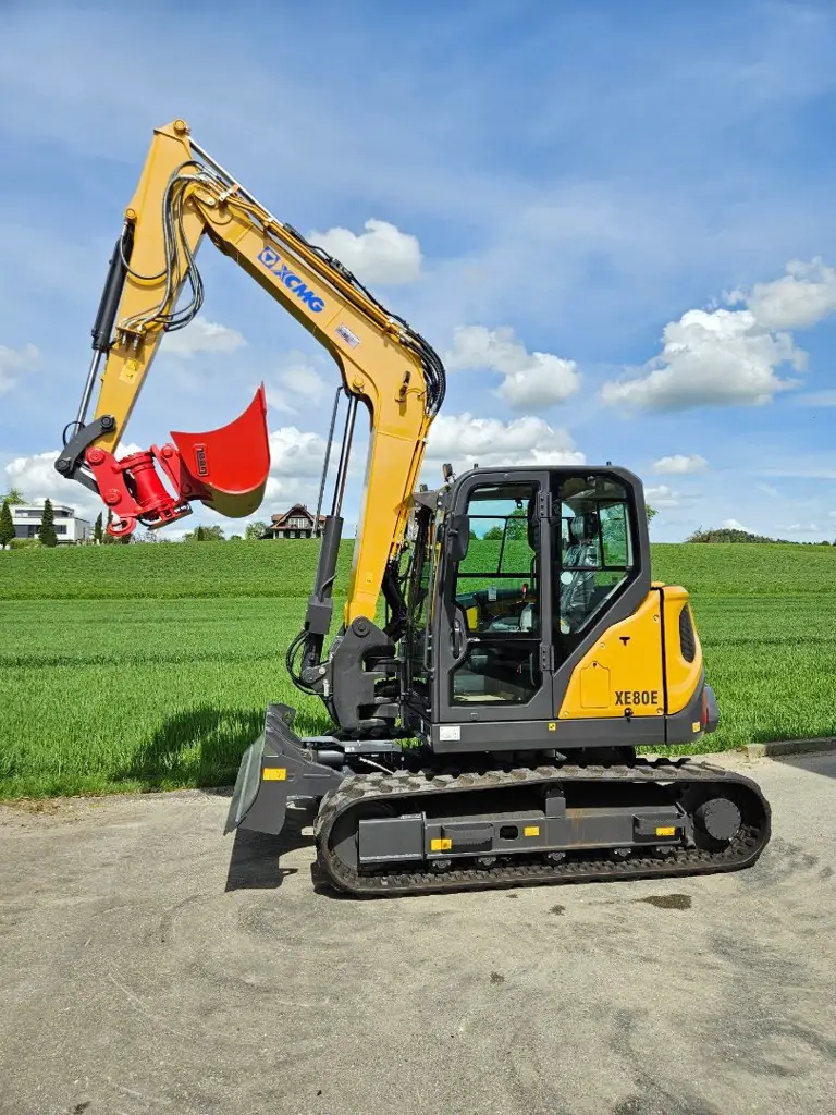 9t Raupenbagger XCMG XE80E long arm