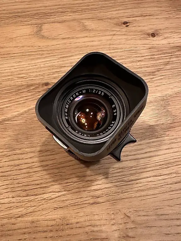Leica Summicron-M 35mm f/2 IV