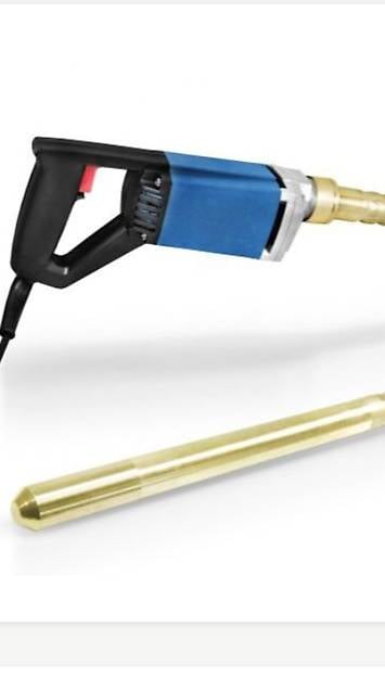 Vibratore per calcestruzzo nuovo, con garanzia