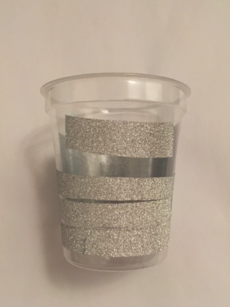 Deko Becher glitzersilber