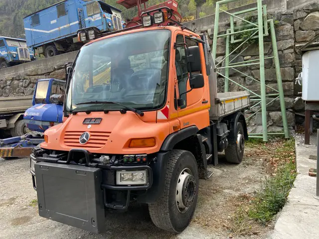 MERCEDES-BENZ, Unimog 400, 3-Seitenkipper