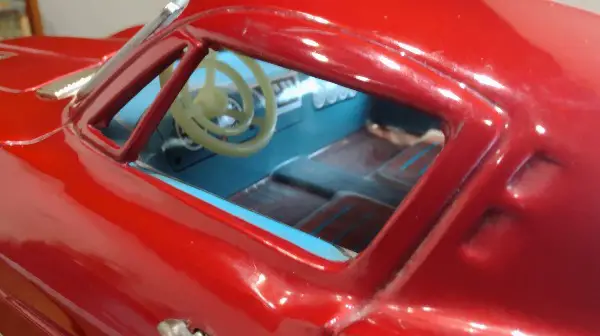 seltene Corvette C2 Splitwindow von Ichida aus Blech Elektro