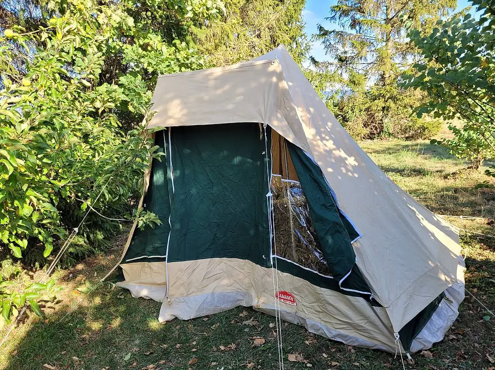 Zelt für 4 Personen