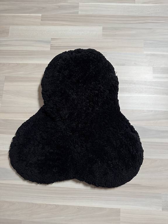 Lammfell-Sitzwärmer