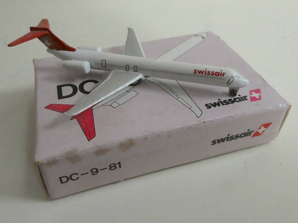 Swissair Modell DC-9-81 Massstab 1:750 Rarität Flugzeug