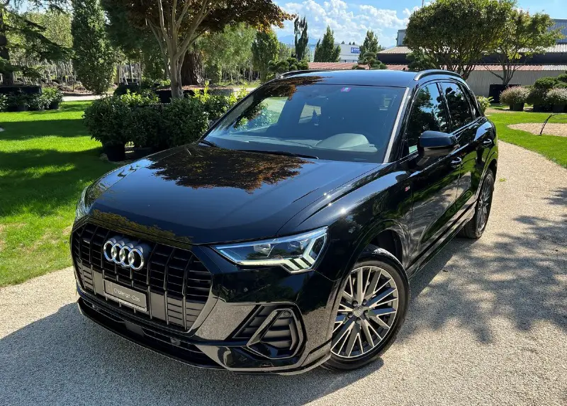 AUDI Q3 45 TFSI S line quattro S-tronic