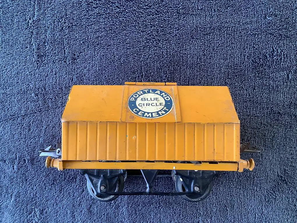 Hornby Spur 0 - Zementwagen