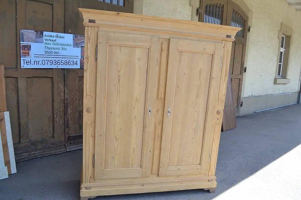 2 Türiger Tannenholzschrank Zerlegbar Restaurierter