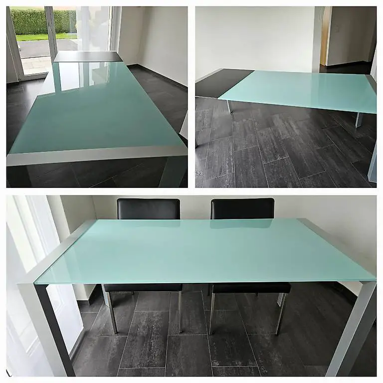 Neuwertiger Glastisch