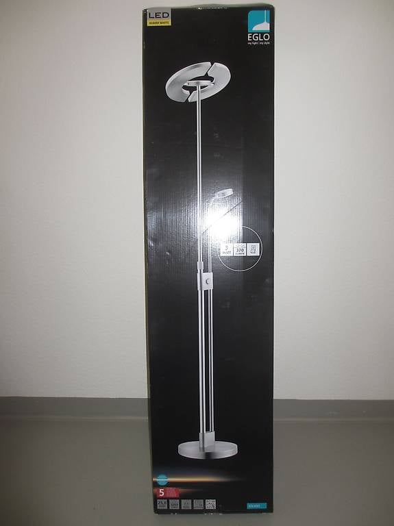 Neue LED Standleuchte mit Leselampe EGLO "Solano"