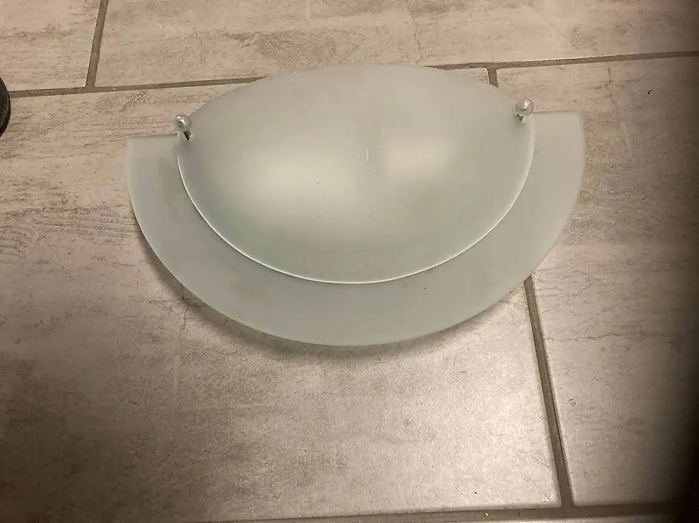 Wandlampe aus Glas, E27