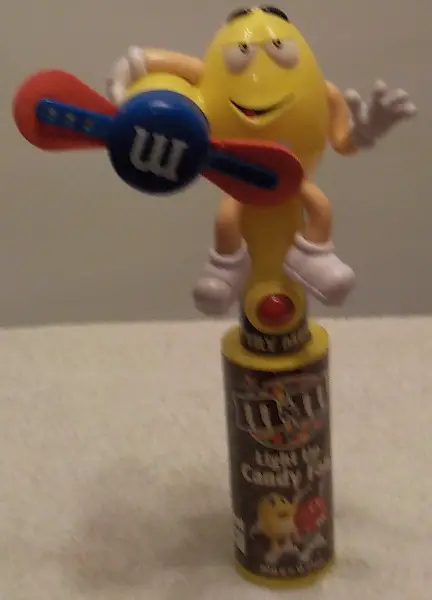 M&M Fächer mit Luftbogen